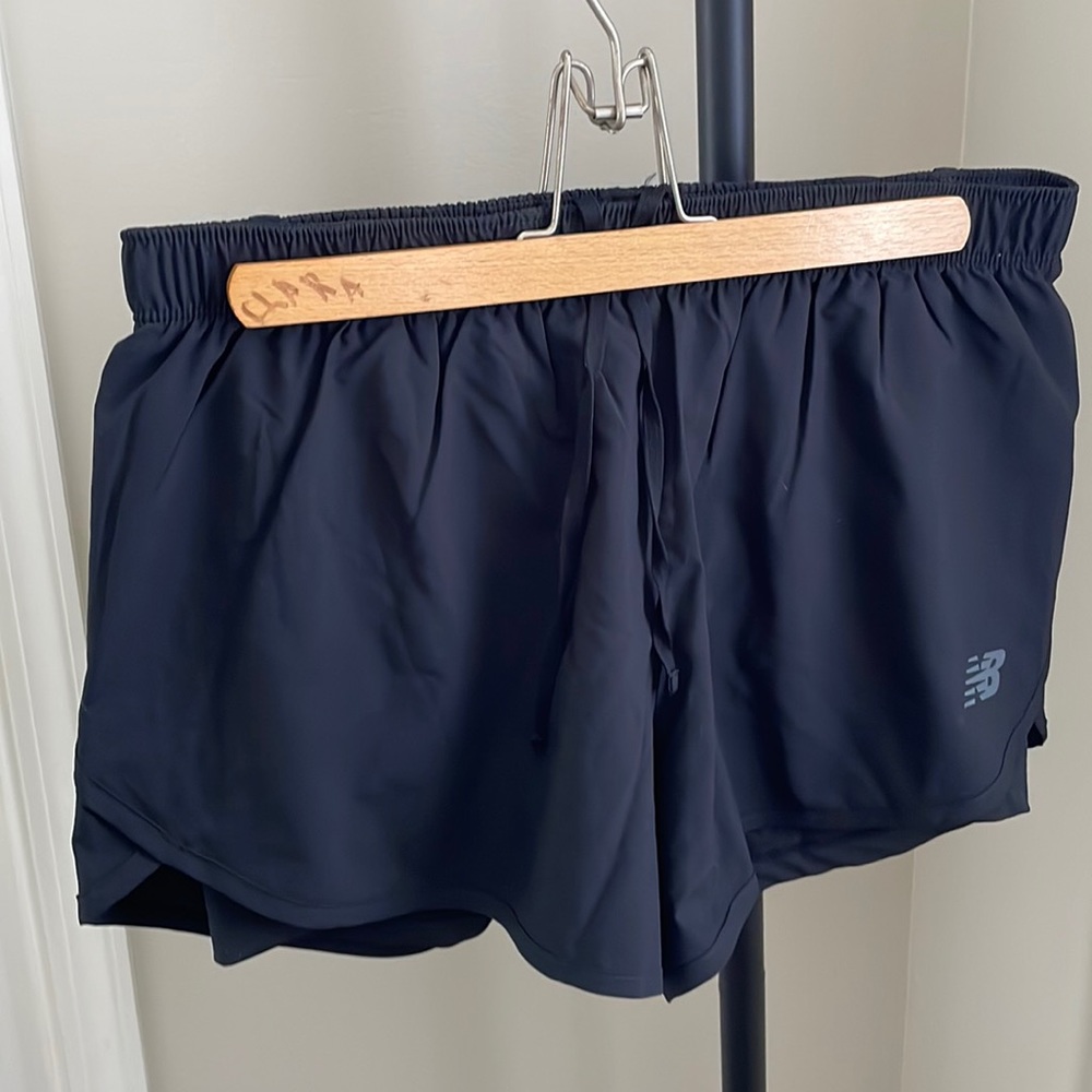 New balance 3 inch 2 in 1 medium shorts